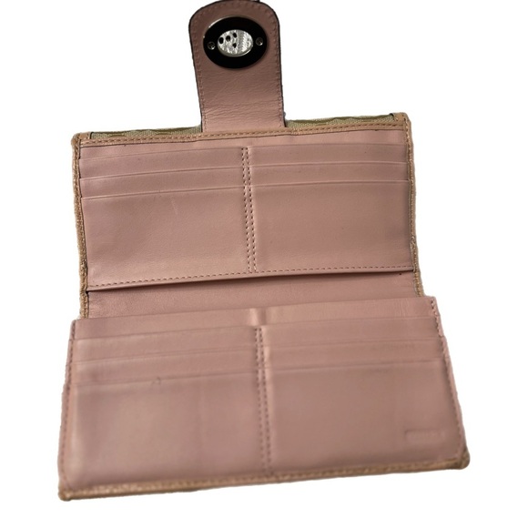 Coach Tan Signature Wallet - Picture 4 of 7